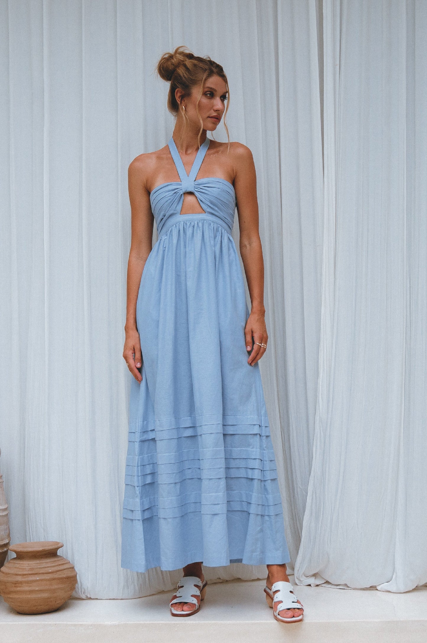 Penelope Linen Maxi Dress – Romantic Organic Elegance