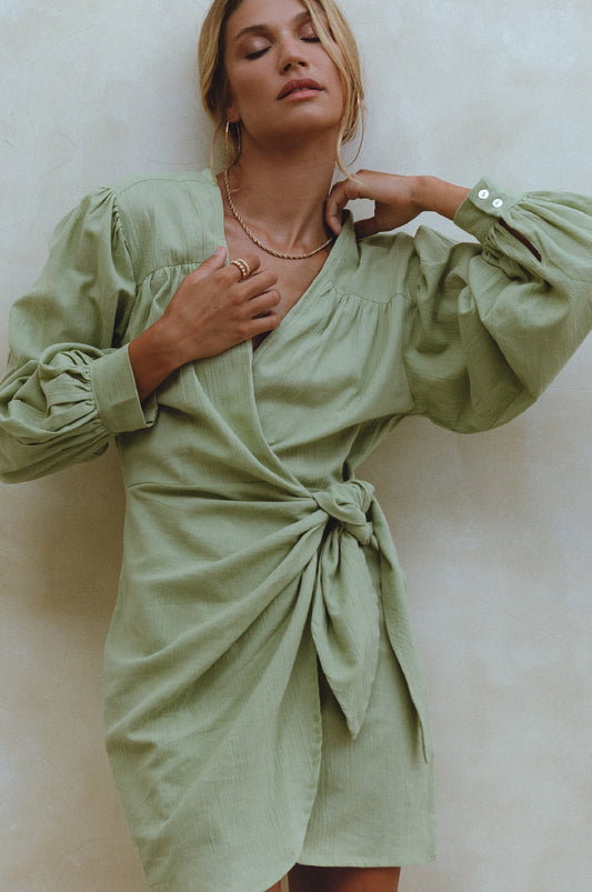Ti Amo Linen Mini Dress – Adjustable Crinkle Linen Wrap